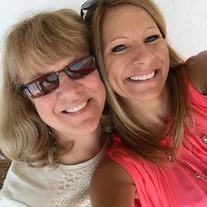 Meet your Posher, Lynda